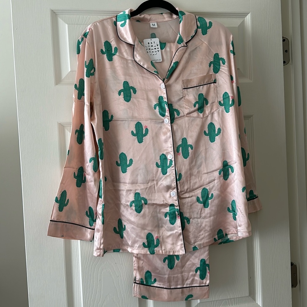 Silk Satin PJs pink w/ cactus
